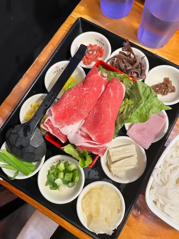 Signature dish at Ten Seconds Yunnan Rice Noodle